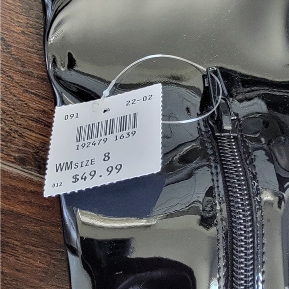 Over the Knee Patent Leather Boots - Picture 4 of 10